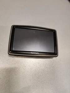 TomTom XXL Classic GPS Navigation System Maps Black Not Working For Parts - Picture 1 of 13