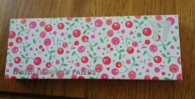 17 Limited Edition Lip Palette Scrub, Balm, Plump & Gloss New Free P&P - Image 1 of 4