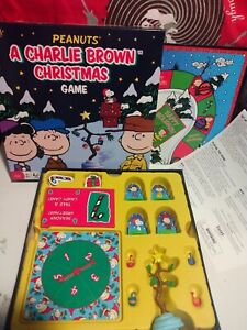Peanuts A Charlie Brown Christmas Board Game By Fundex 2008 missing 1 candy cane