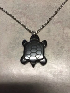 SM Hematite Turtle  NECKLACE Approx 21” - Picture 1 of 3