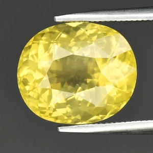 💎 Apatite gialla verdastra naturale ovale 5,23 ct VS - non riscaldata, pietra preziosa Tanzania - Foto 1 di 4