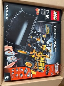 LEGO Technic Volvo L350F Wheel Loader with Remote Control (42030) NEW SEAL