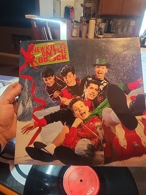 NEW KIDS ON THE BLOCK MERRY CHRISTMAS VINYL  DUTCH PRESSING RARE 465907 1ST PRES Foto 1 de 4