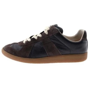 Maison Margiela Replica German trainer SNEAKER S57WS0236 Low-cut sneakers Brown - Picture 1 of 6