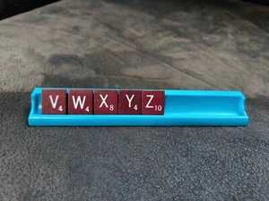 SELCHOW RIGHTER SCRABBLE DELUXE 1977 V-W-X-Y-Z Letters TILES & RACK REDWOOD - Picture 1 of 5