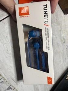 PACK OF 10 - JBL TUNE 110 Wired Navy Blue Headphones - New - Picture 1 of 8