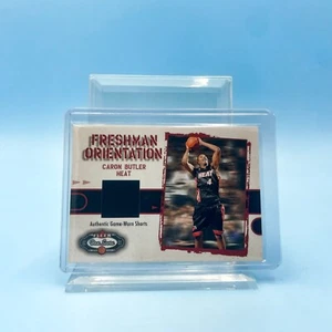 Caron Butler RC - 2002 Fleer Box Score - Freshman Orientation Game Worn - Heat - Bild 1 von 2