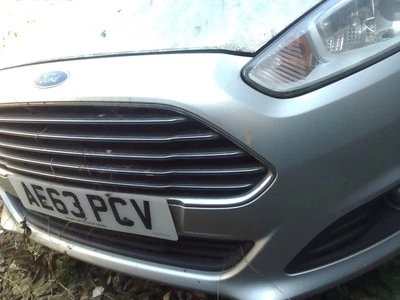 Ford Fiesta MK7.5 plata piezas de repuesto 5 puertas 2014 2015 2016 2017 Foto 1 de 3