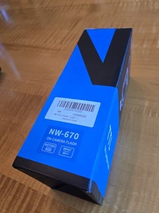 NEEWER NW-670 TTL Flash Speedlite with LCD Display for Canon EOS 700D 650D 600D - Picture 1 of 16