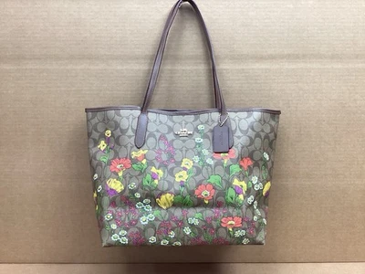 Coach City Tote Bag In Signature Canvas With Floral Print - Image 1 of 4
