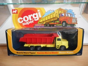 Corgi Scania Riesenkipper in gelb/rot im Karton - Bild 1 von 2