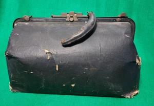 Antike Ledertasche Tierärzte 17 Zoll x 8 Zoll x 10 Zoll aus dem 19. Jahrhundert - Bild 1 von 14