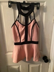 LADIES PINK & BLACK 2-PIECE OUTFIT TOP & SKIRT - SIZE MED - TAG 676 - Picture 1 of 2