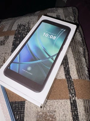 Foxxd Smartphone 4G LTE, Touchscreen, Dual Camera Android A56 - Image 1 of 4