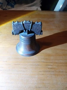 Vintage Metal Liberty Bell Souvenir Replica Bell Philadelphia 2.25 Inches Tall - Picture 1 of 9