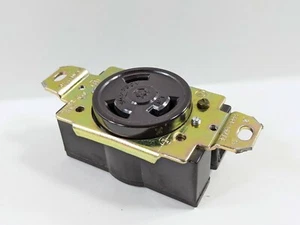 Lot of 3 General Electric Locking Receptacle 30A, 250V 2 Pole 3 Wire - Picture 1 of 7