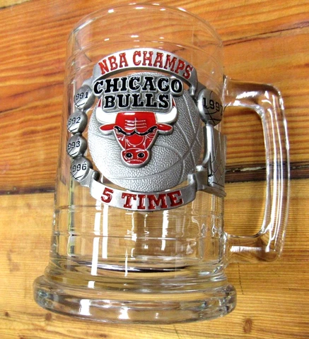 Chicago Bulls 5 Times NBA Champs 1997 Fine Pewter Emblem Sports Collectible Mug Cover