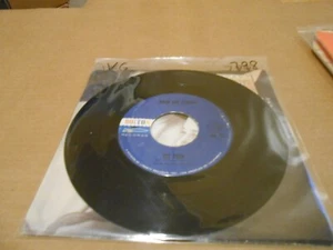 VIC DANA SHANGRI-LA / WARM AND TENDER 45 RPM RECORD  - Picture 1 of 1