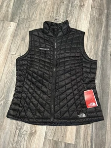 Neu mit Etikett The North Face Thermoball Trek Weste Damen 2XL gesteppt schwarz NF0A3LHLJK3 LOGO - Bild 1 von 10