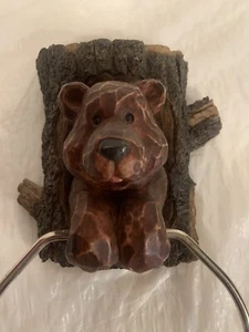 Vntg Brown Grizzly Bear Hanging Towel Hook Ring 3D Carved Resin Wall Art RARE - Picture 1 of 22