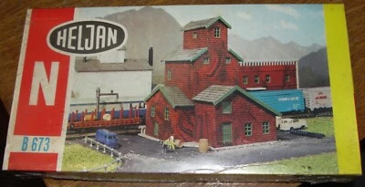 SEALED HELJAN #B 673 "MEAT PACKING PLANT" N SCALE - Image 1 of 4