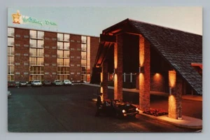 Holiday Inn Holidome Stevens Point WI Vintage Postcard - Picture 1 of 2