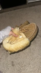 L.L Bean Slippers Women 7 Wicked Good shoes Brown Suede Shearling Line Moccasin - Picture 1 of 7