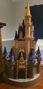 Disney Parks Cinderella Castle Playset Walt Disney World And 2 Figures - Picture 1 of 18