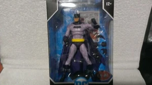 McFarlane DC Multiverse Batman Purple Suit Platinum Edition - Picture 1 of 9