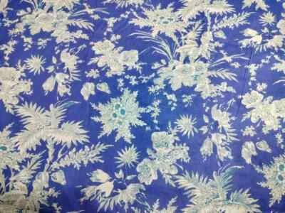 25 Yards Fabric Indian Blue Floral Hand Printed Cotton Fabric Sewing Fabrics - Image 1 of 4