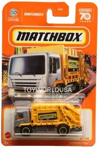2023 Matchbox #61 MBX Metro Garbage King Argento - Foto 1 di 1