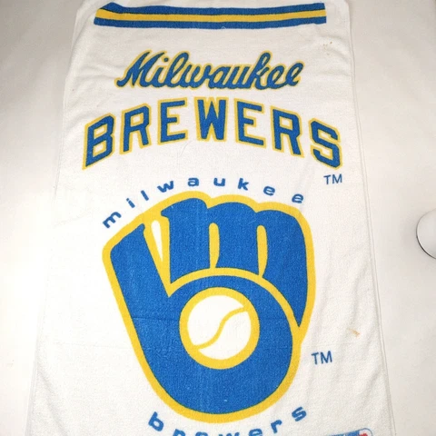 Vintage Milwaukee Brewers Towel White Beach Bath Towel 28x54 Baseball MLB Cover