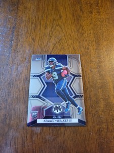 2022 Panini Mosaic Kenneth Walker RC