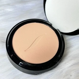 New Sealed SEPHORA Matte Perfection Powder Foundation~38 Neutral Tan~Full size - Picture 1 of 3