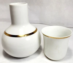 Carafe Bedside Tumble Up Ceramic White W/ Gold Trim & Matching Cup Made In Japan - Picture 1 of 4