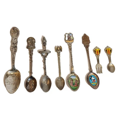 8 cucharas de recuerdo de plata de colección. Costa Rica. Mickey Mouse.Mt Vermont. Shakespeare Foto 1 de 4
