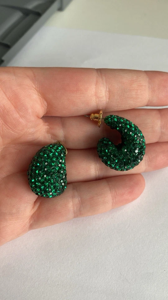 KATE SPADE ADORE ABLE Green DIAMOND CRYSTALS STUD EARRINGS Huggies - Image 1 of 1