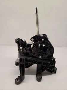 2017 FORD FOCUS AUTO FLOOR GEAR SHIFT SHIFTER ASSEMBLY OEM - Picture 1 of 12