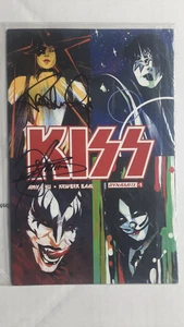 Kiss #1 Dynamite signiert von Paul Stanley & Gene Simmons - Bild 1 von 3
