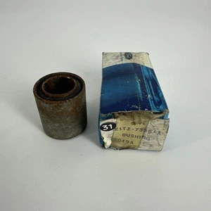 Genuine OEM Ford E1TZ-7335-A Transfer Box Gearshift Lever Shaft Bushing NOS READ - Bild 1 von 7