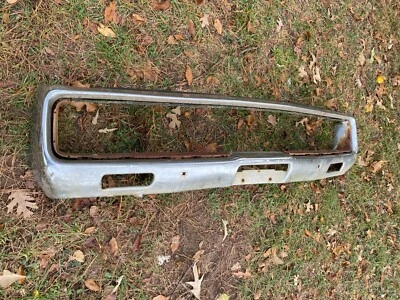 1971 Chrysler Newport Mopar Plymouth C Body 4 door front chrome bumper FREE SHIP Foto 1 de 4