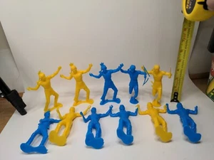 5" Vintage Indians Action Toy Figures Colorful toys Lot of 11 FREE SHIPPING - Picture 1 of 3