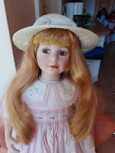 Künstlerpuppe, Stehpuppe aus Porzellan 70 cm groß - Bild 1 von 13