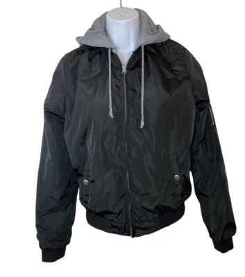Chaqueta de bombardero negra con capucha Top Gun acabado satinado talla S para mujer Foto 1 de 4