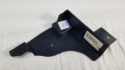 NOVO Mopar 2009-2020 Dodge Journey protetor contra respingos traseiro direito passageiro 05116282AB - Imagem 1 de 3