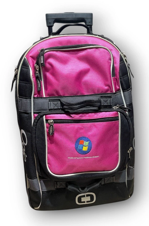 "Maleta/Equipaje con ruedas Ogio Layover negro rosa 24"" logotipo de Microsoft" Foto 1 de 4