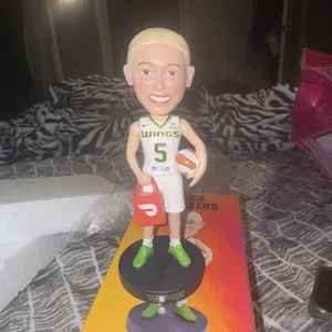 Paige Bueckers Bobblehead WNBA LIVE ONLY AT DOORDASH BOOTH Dallas Wings - Bild 1 von 3