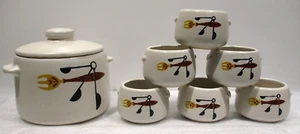 West Bend BEAN POT Stoneware ONE Crock 64 ounce & SIX Serving Cups 8 ounce - Picture 1 of 14