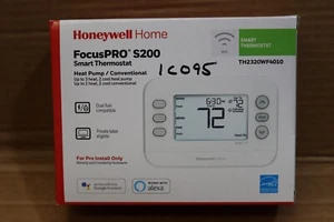 Brand New Honeywell Home TH2320WF4010 FocusPRO S200 3H/2C Smart WiFi Thermostat - Picture 1 of 4