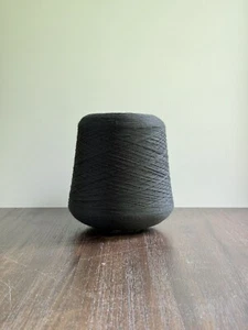 1040g 100% Extrafine Merino Wool 2/48nm Yarn Cone Italy Dark Fern-Label Lost - Picture 1 of 11